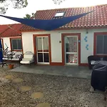 Casa O Futuro Bed and Breakfast Alcobaça