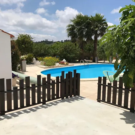 Casa O Futuro 4* 알코바카