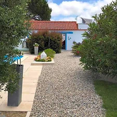 Casa O Futuro 4*